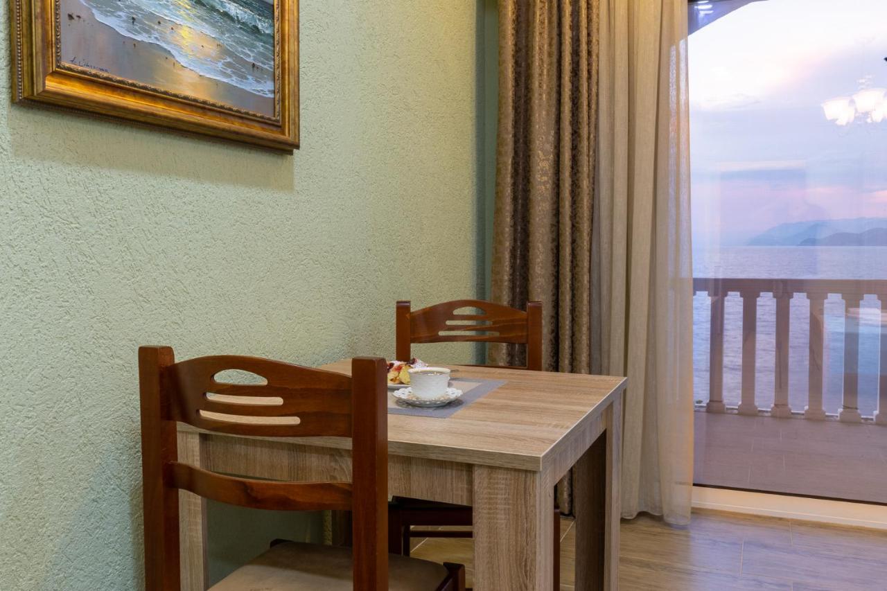 Dreamsea Apartment Utjeha Bagian luar foto